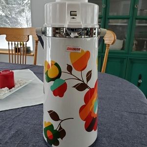 Vintage air pot coffee beverage dispenser
